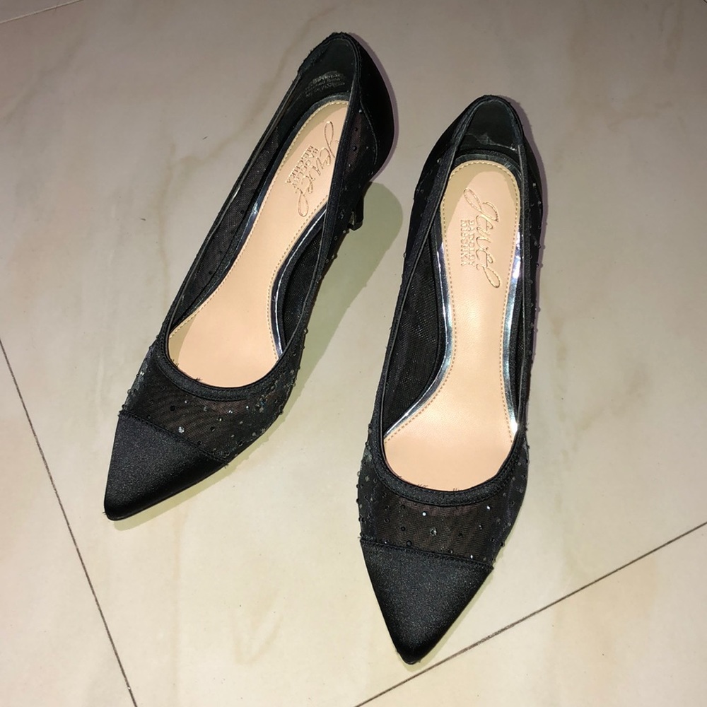 Jewel Badgley Mischka Black heels